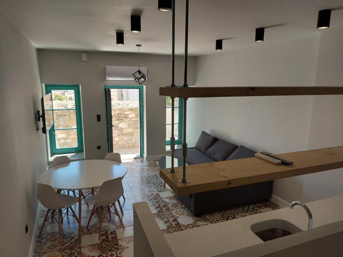 Ermoupolis Hidden Gems Apartment Exterior photo