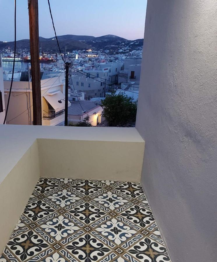 Ermoupolis Hidden Gems Apartment Exterior photo