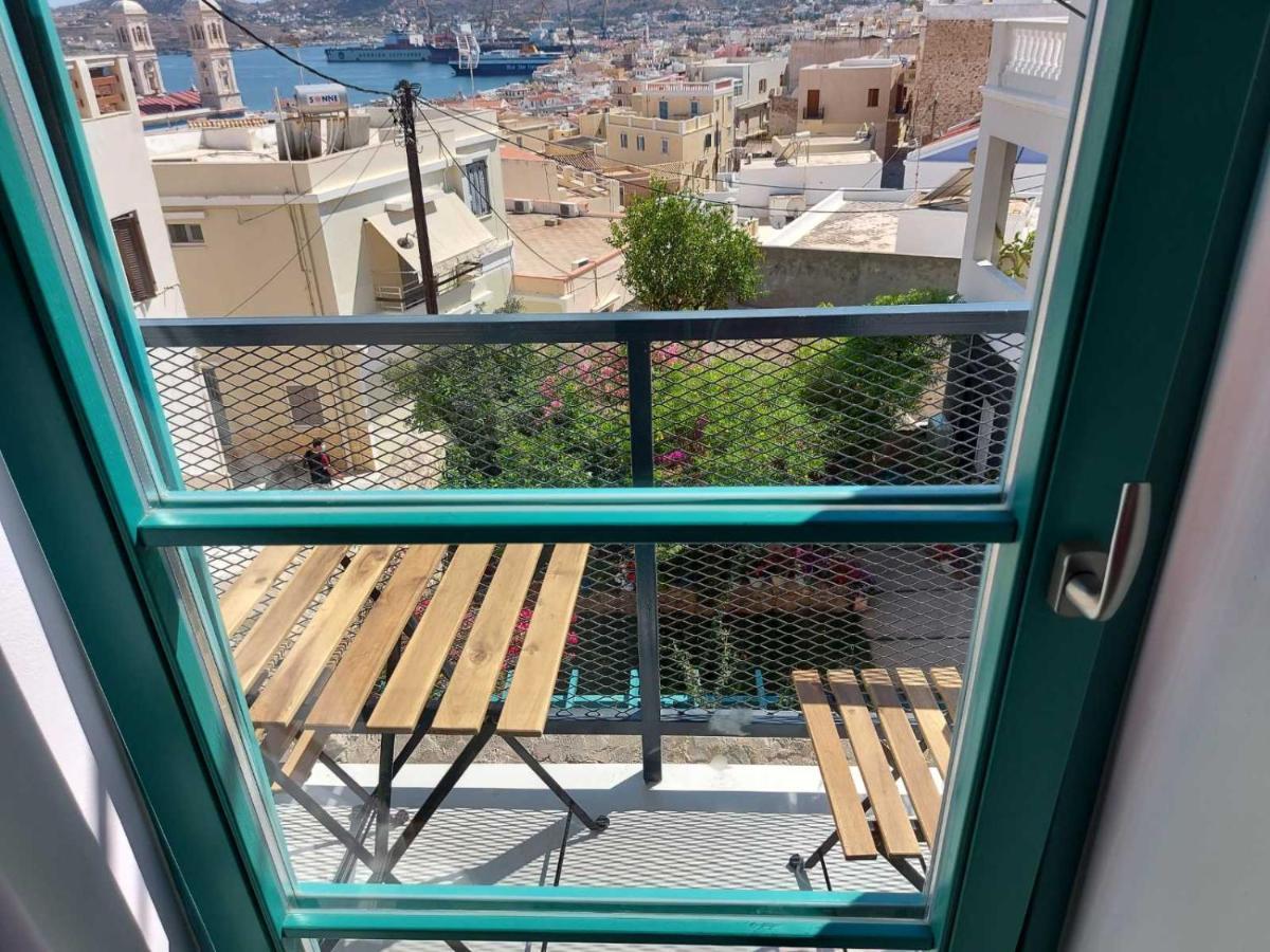 Ermoupolis Hidden Gems Apartment Exterior photo