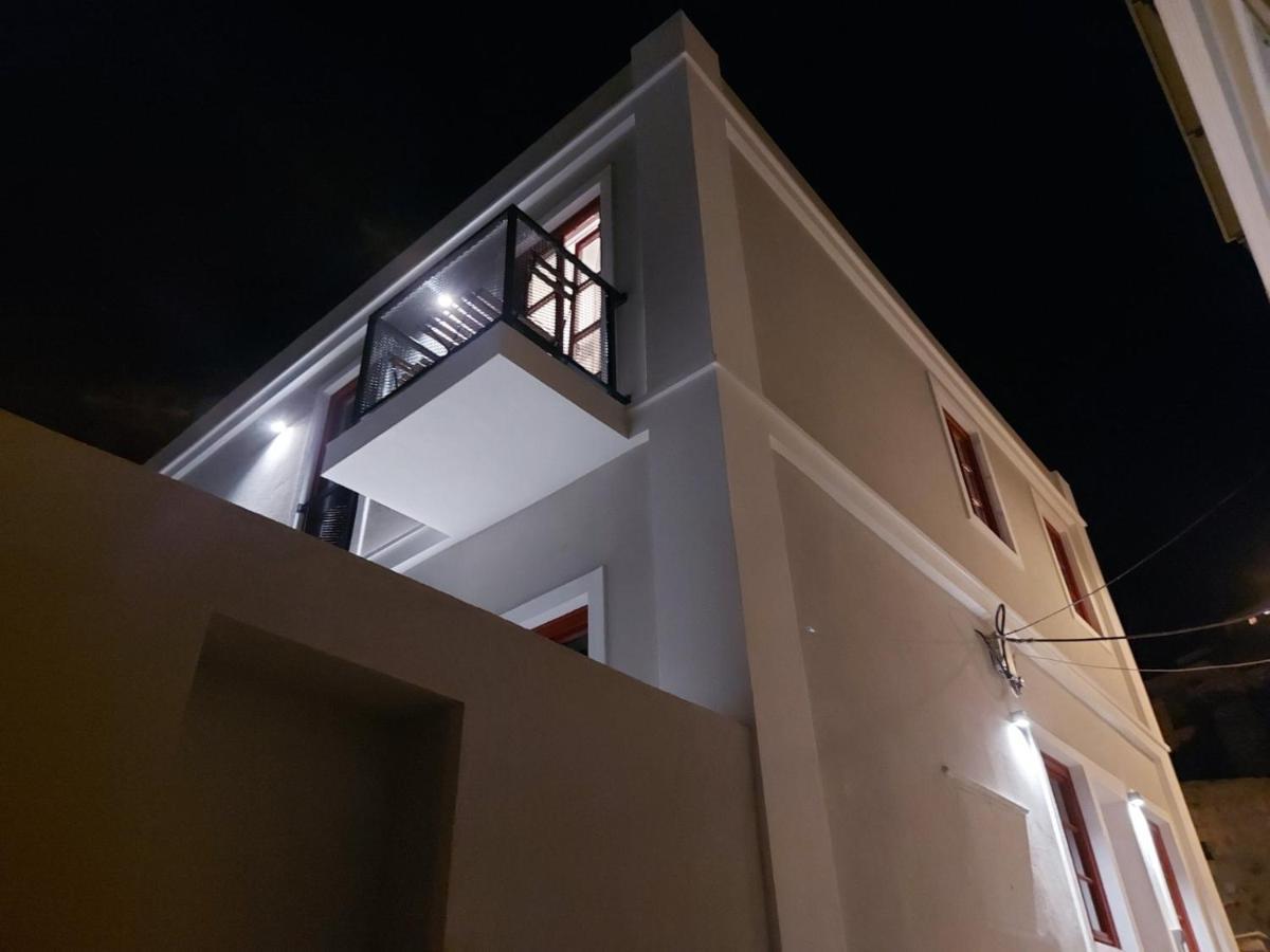Ermoupolis Hidden Gems Apartment Exterior photo