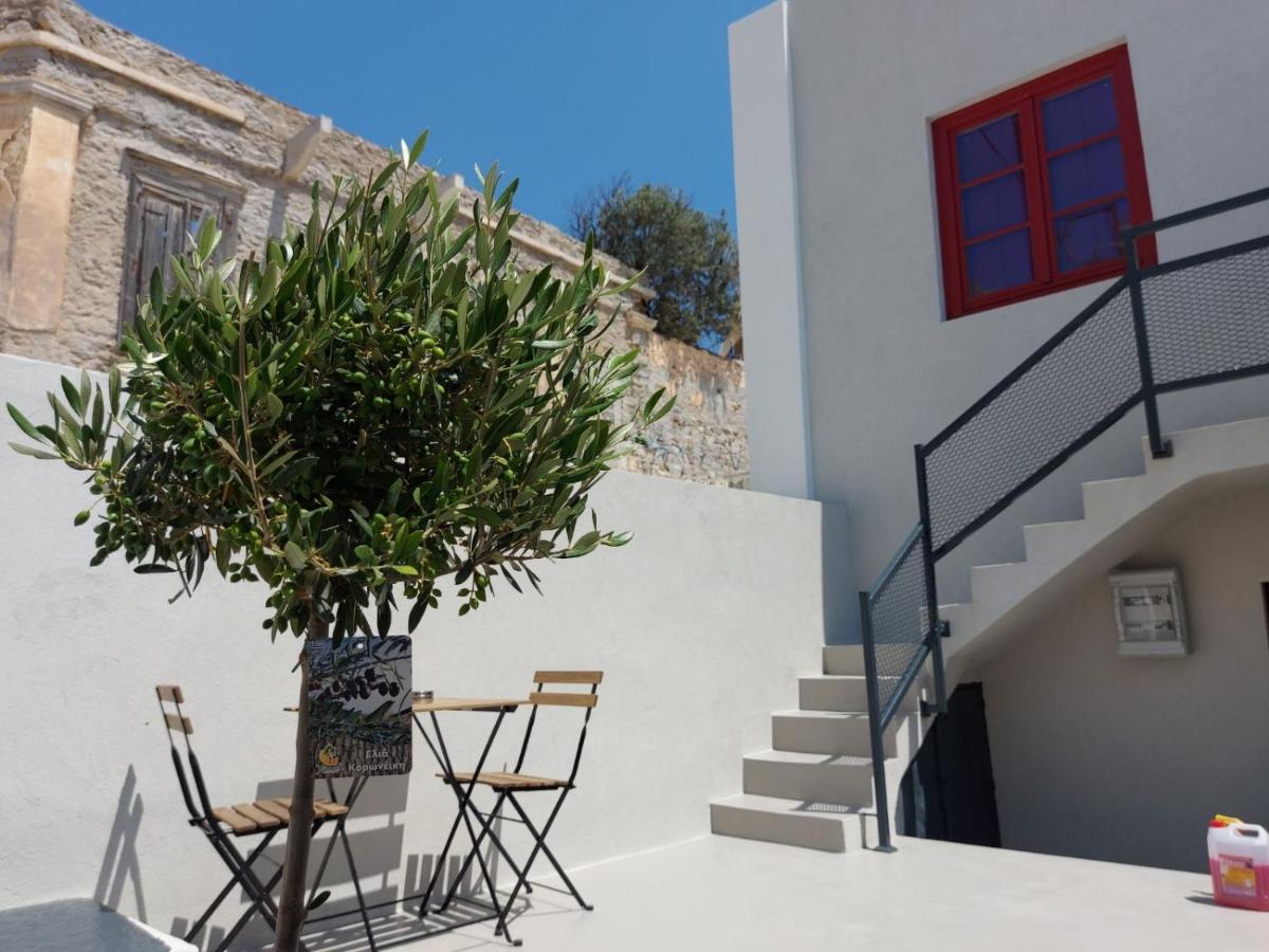 Ermoupolis Hidden Gems Apartment Exterior photo